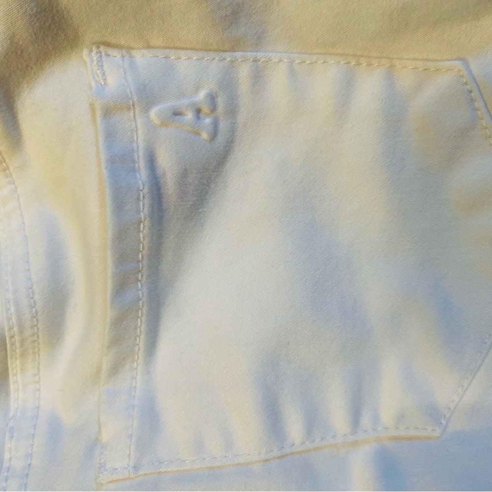 White slim jeans with some stretch. - Picture 6 of 7